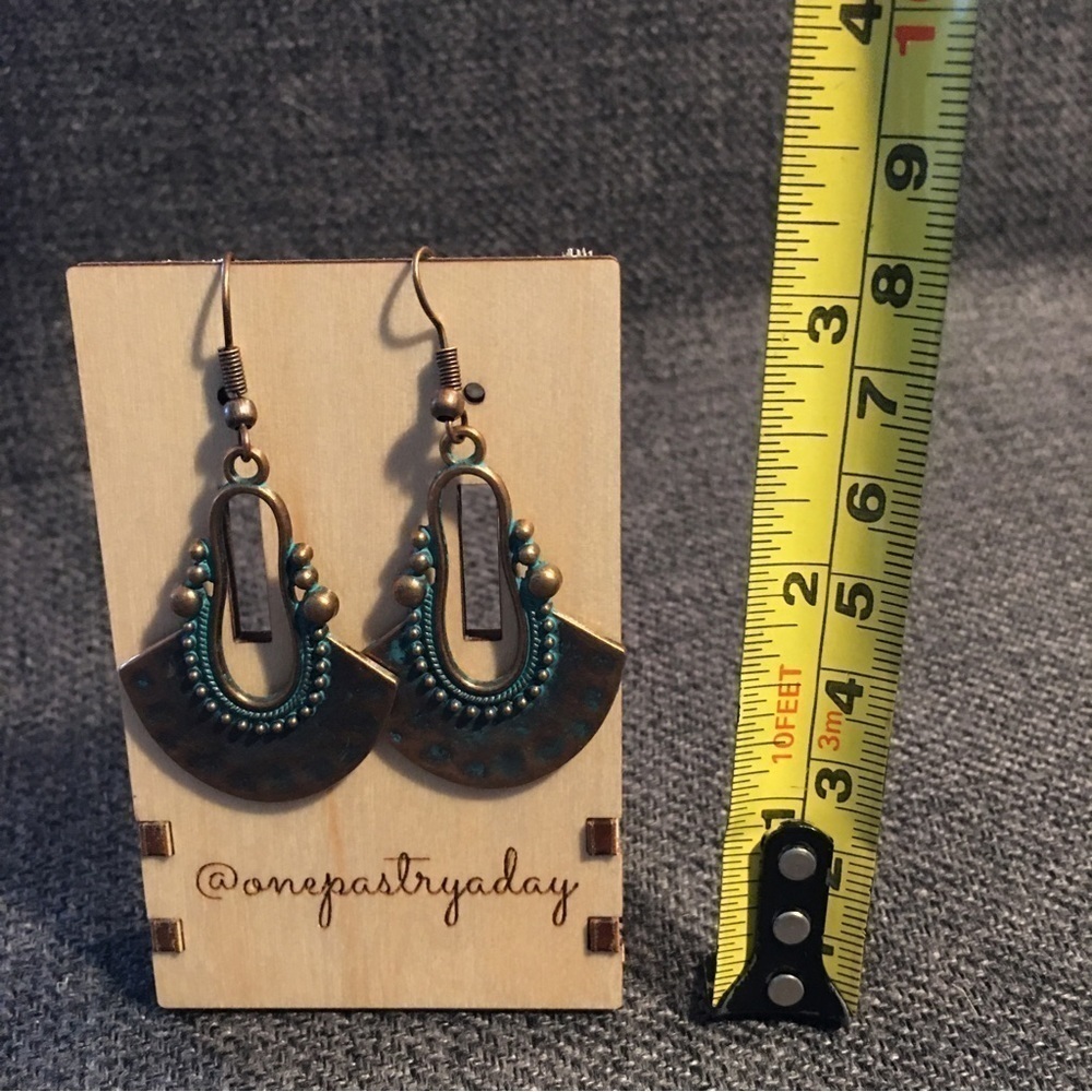 Boho, Western Flair Fashion Dangle Hammered Metal Earrings, Cooper, Turquoise - Picture 8 of 14